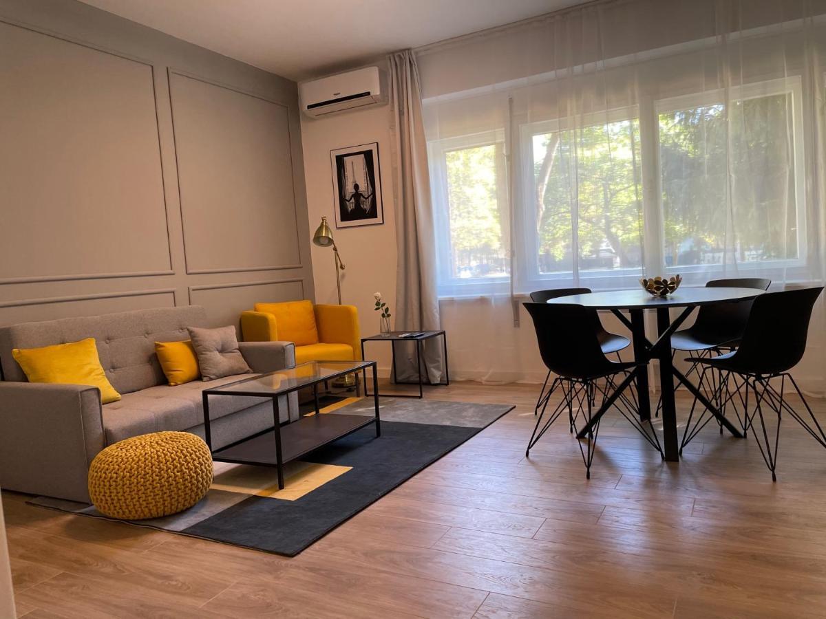 Apartments Ella Загреб Екстер'єр фото